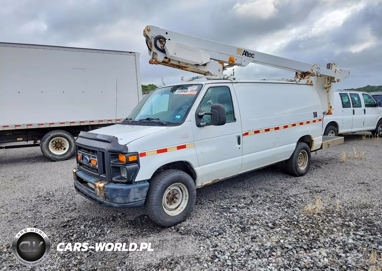 2011 Ford Econoline E350 Super Duty Van