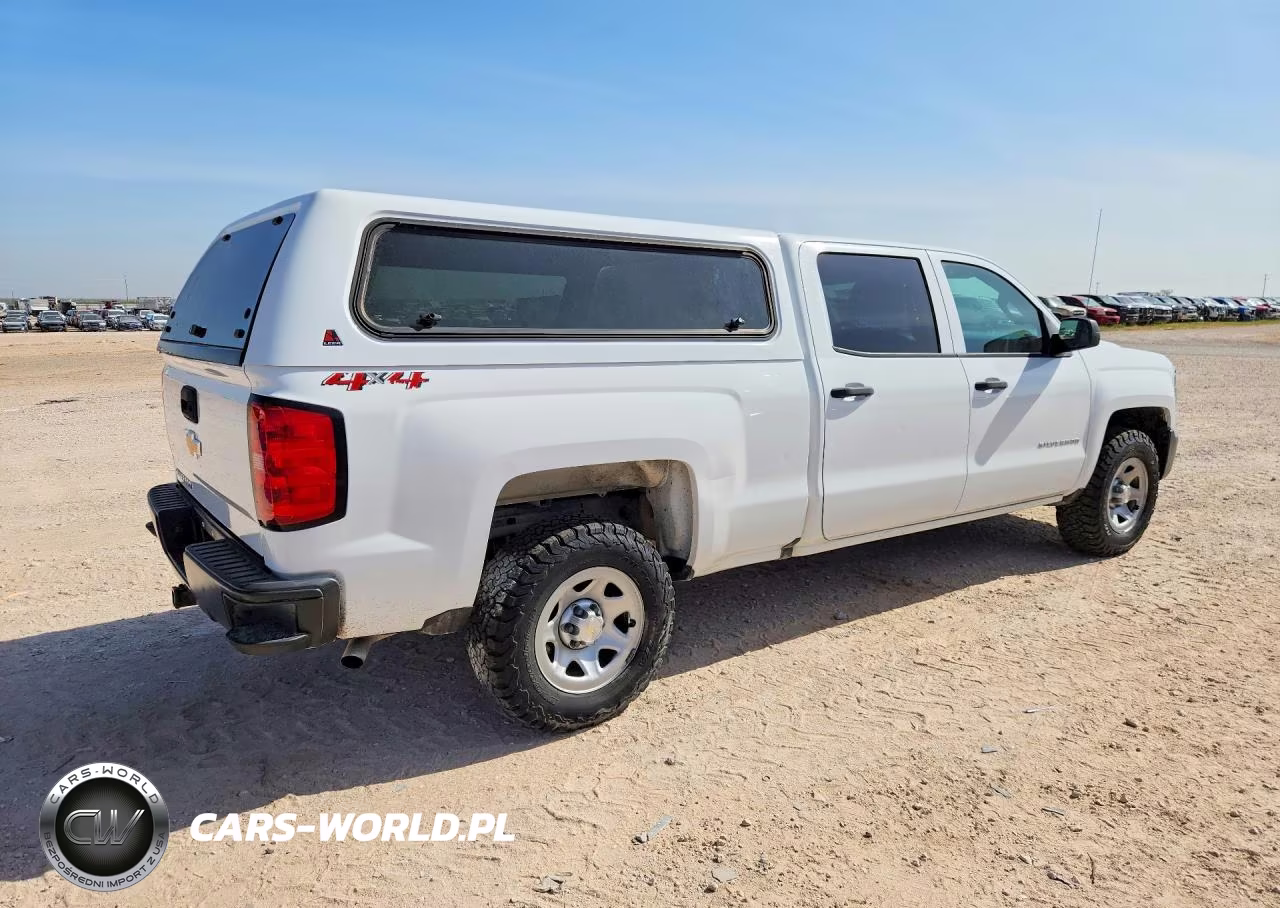 2018 Chevrolet Silverado 1500 Wt VIN:3GCUKNEC5JG557835 - 3