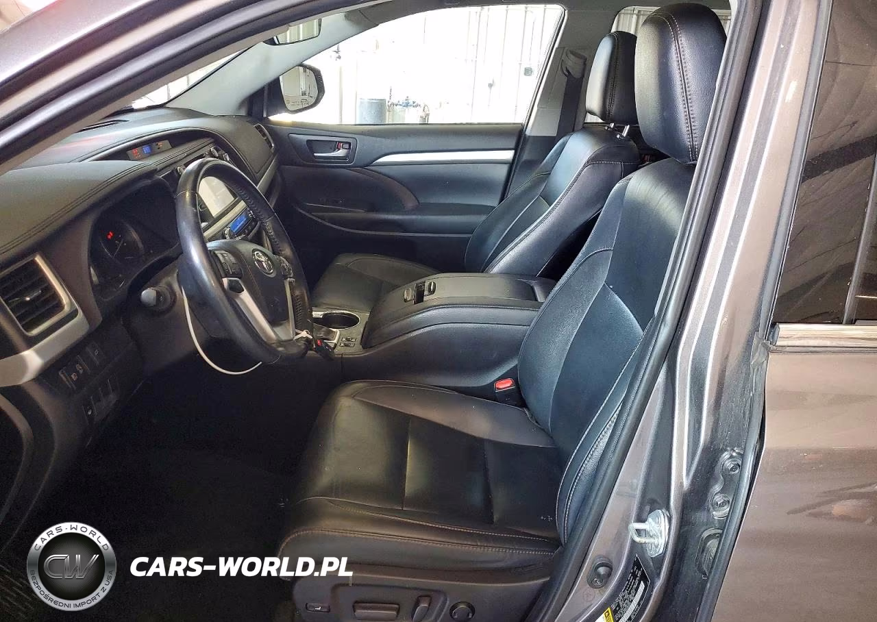 2019 Toyota Highlander Xle VIN:5TDJZRFHXKS592650 - 7