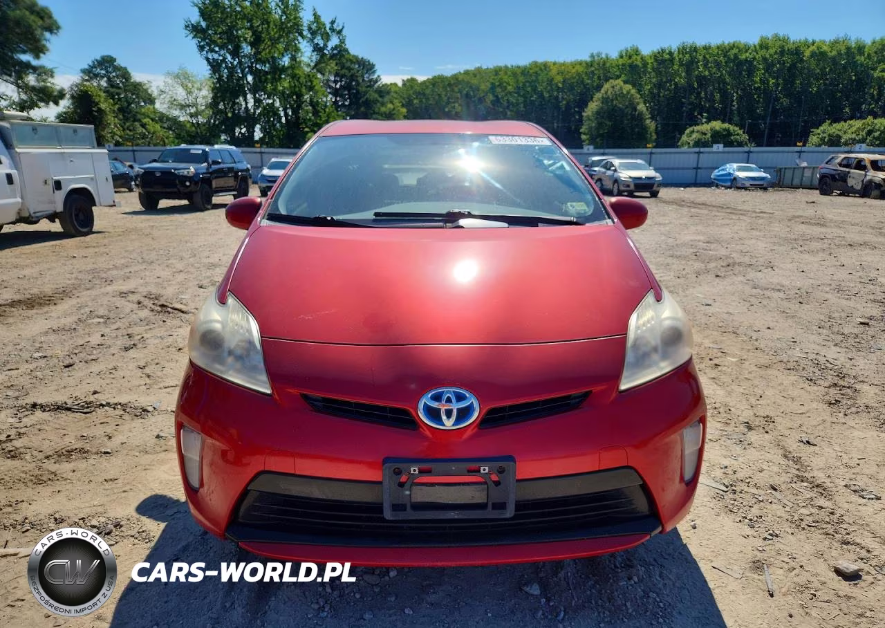 2012 Toyota Prius Two VIN:JTDKN3DU1C5397122 - 5
