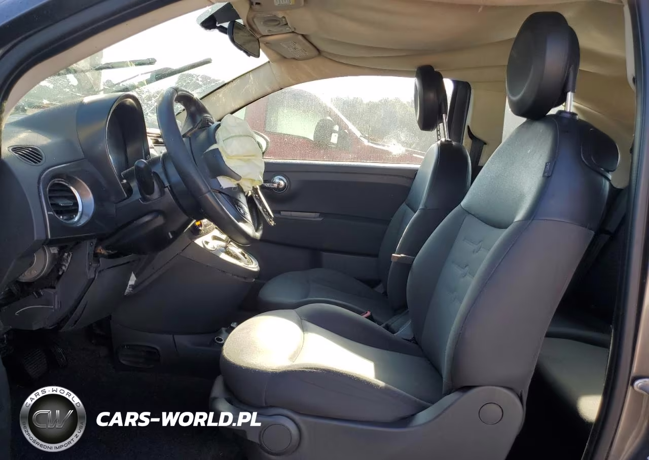2015 Fiat 500 Pop VIN:3C3CFFAR1FT689784 - 7