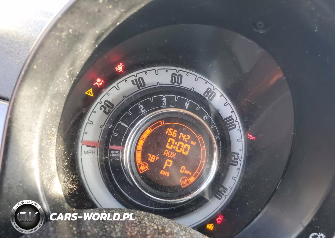 2015 Fiat 500 Pop VIN:3C3CFFAR1FT689784 - 9