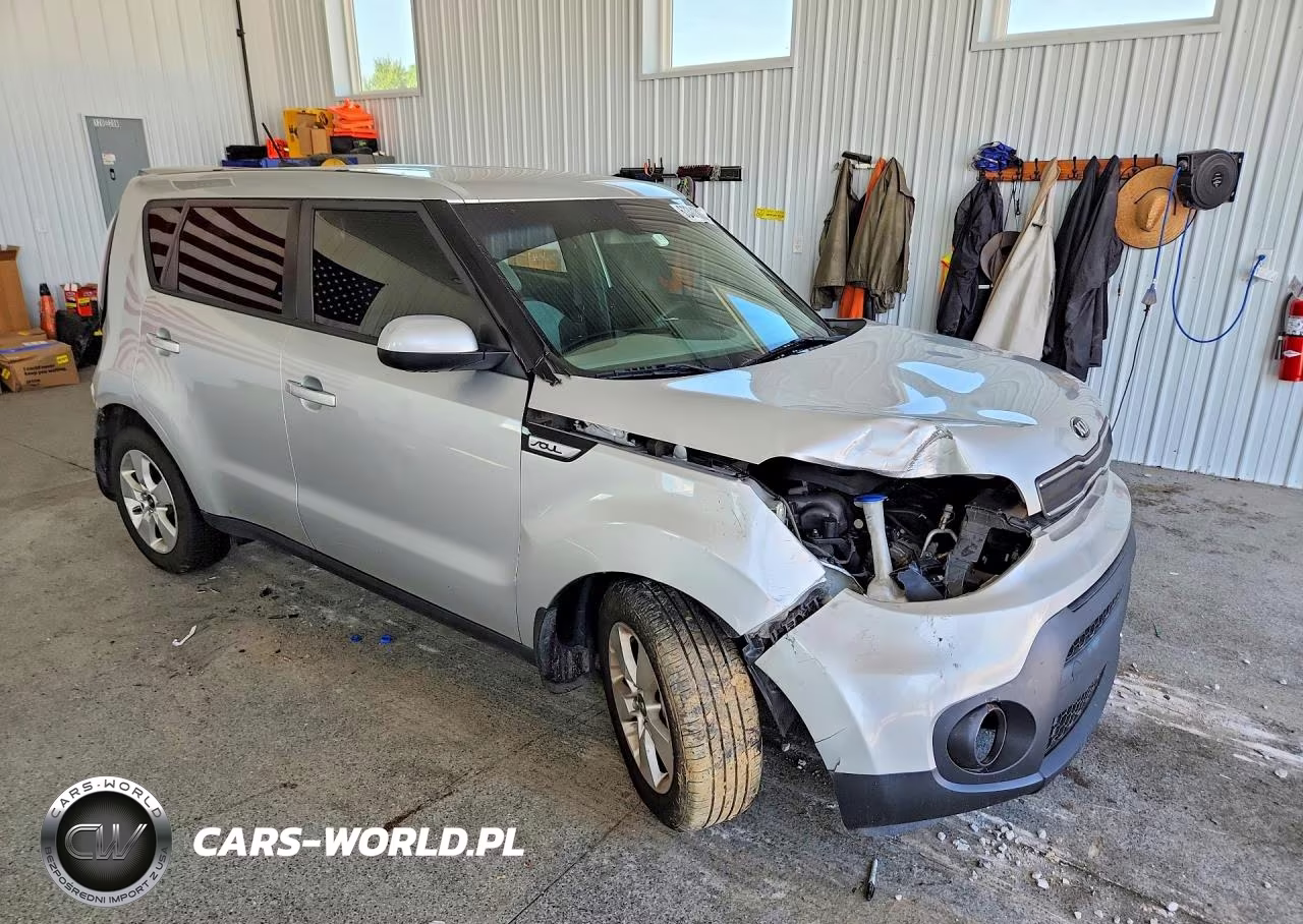 2018 Kia Soul Base VIN:KNDJN2A29J7588832 - 4