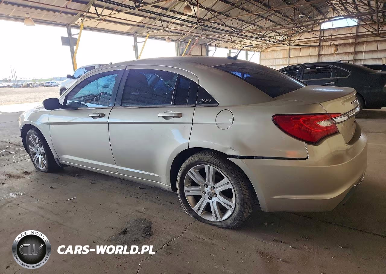 2013 Chrysler 200 Lx VIN:1C3CCBABXDN735999 - 2