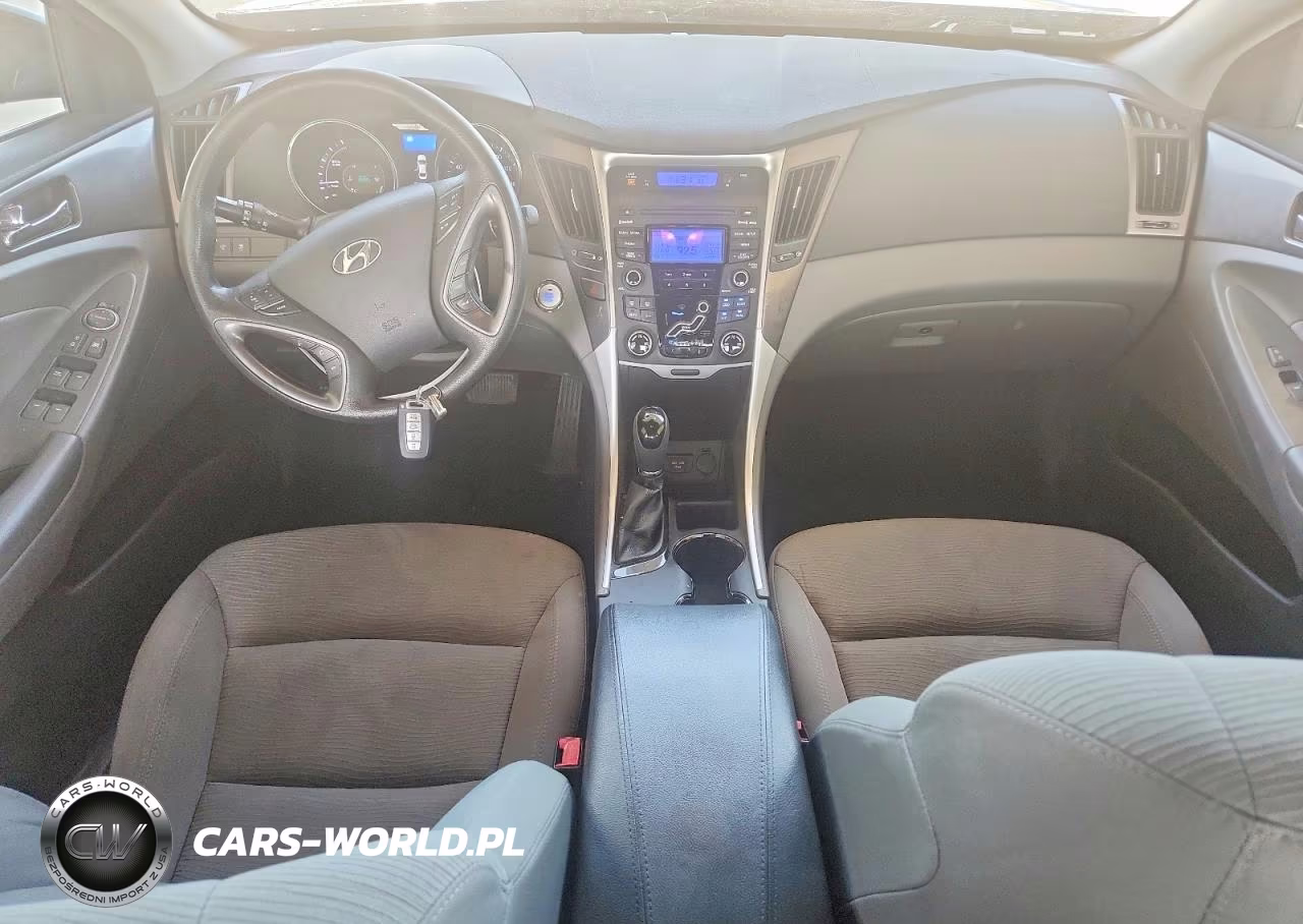 2013 Hyundai Sonata Hybrid VIN:KMHEC4A43DA082694 - 8