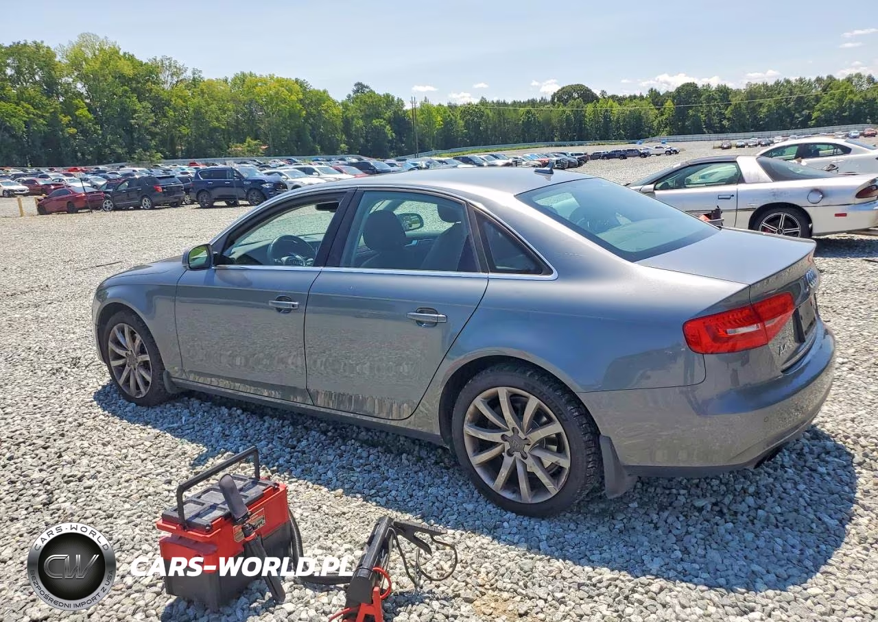 2013 Audi A4 Prestige VIN:WAUKFAFL5DN037713 - 2