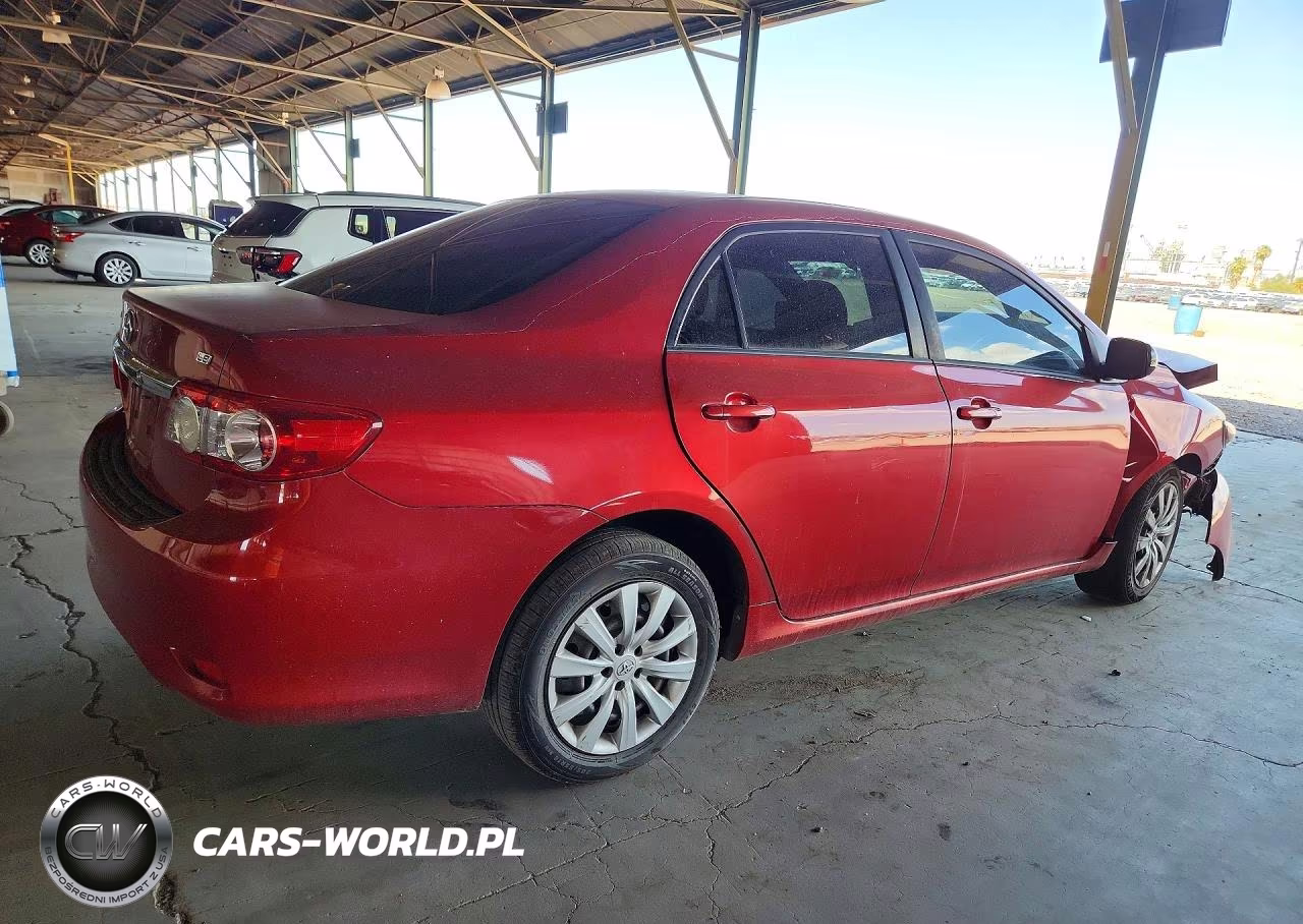 2012 Toyota Corolla Le VIN:JTDBU4EE2C9180820 - 3