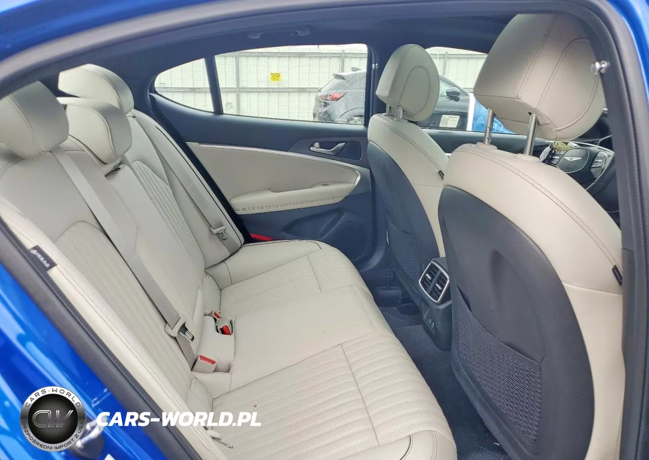 2025 Genesis G70 3.3T Sport Advanced VIN:KMTG54SE8SU151617 - 10