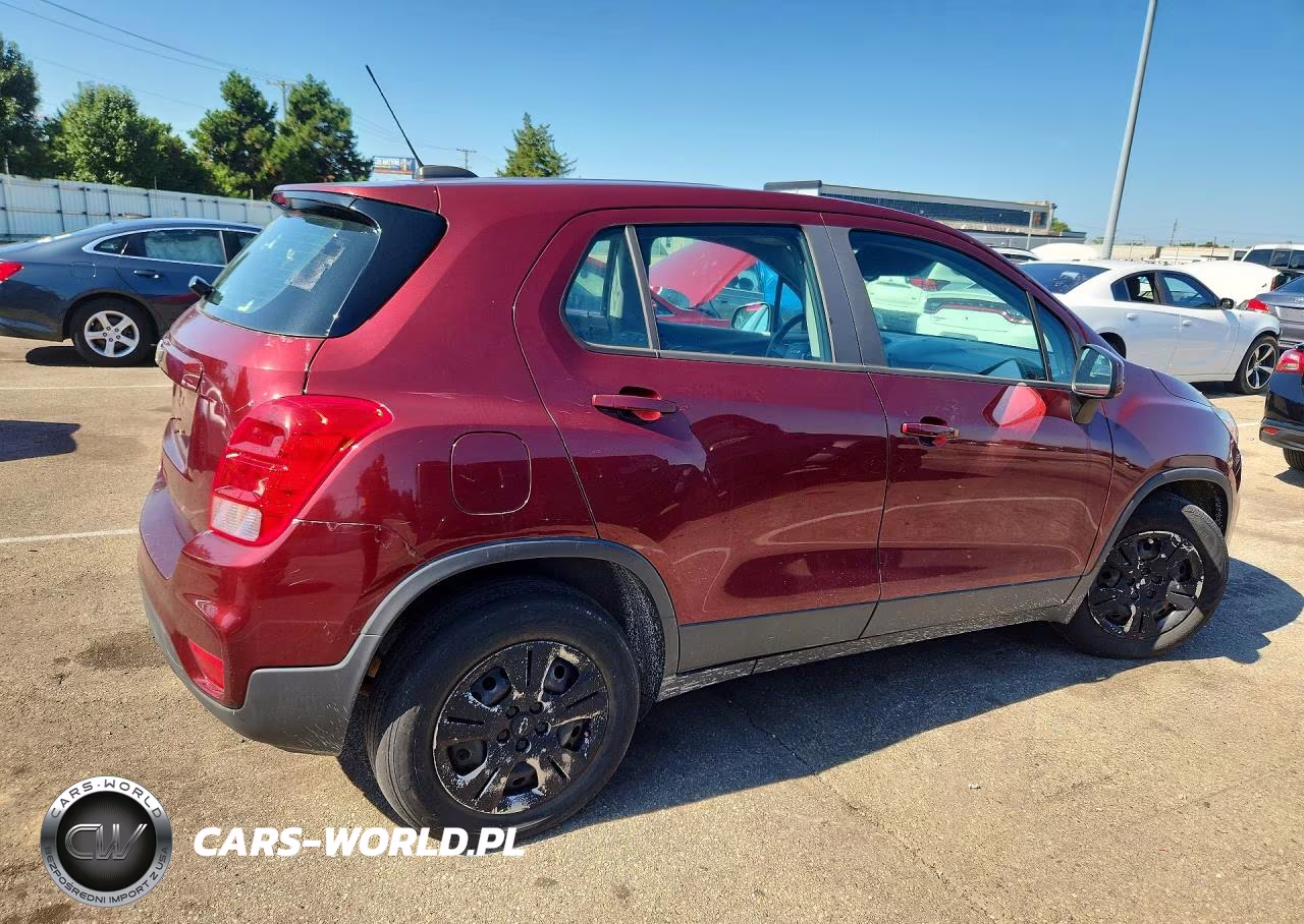 2017 Chevrolet Trax Ls VIN:3GNCJKSB2HL193763 - 3
