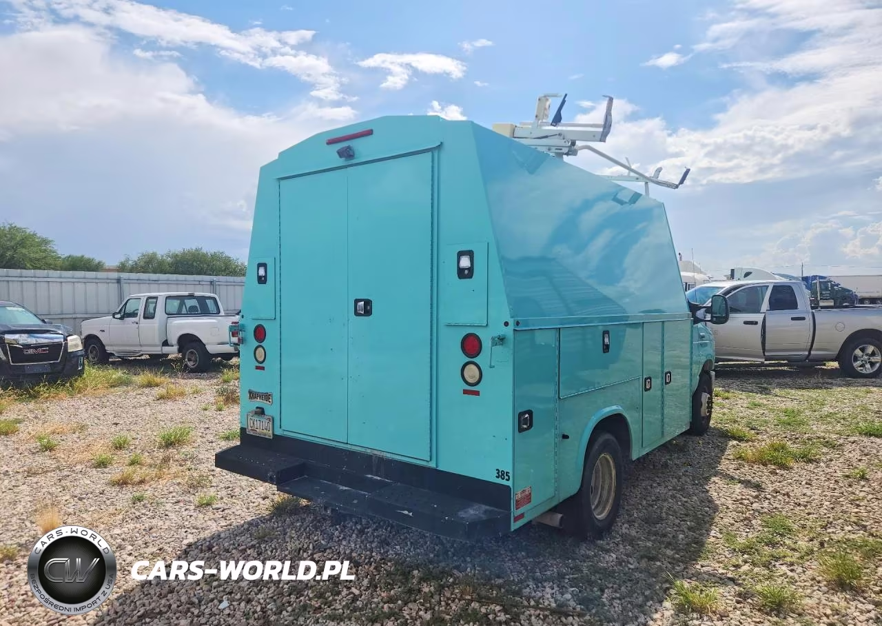2016 Ford Econoline E350 Super Duty Cutaway Van VIN:1FDWE3FL1GDC41952 - 3