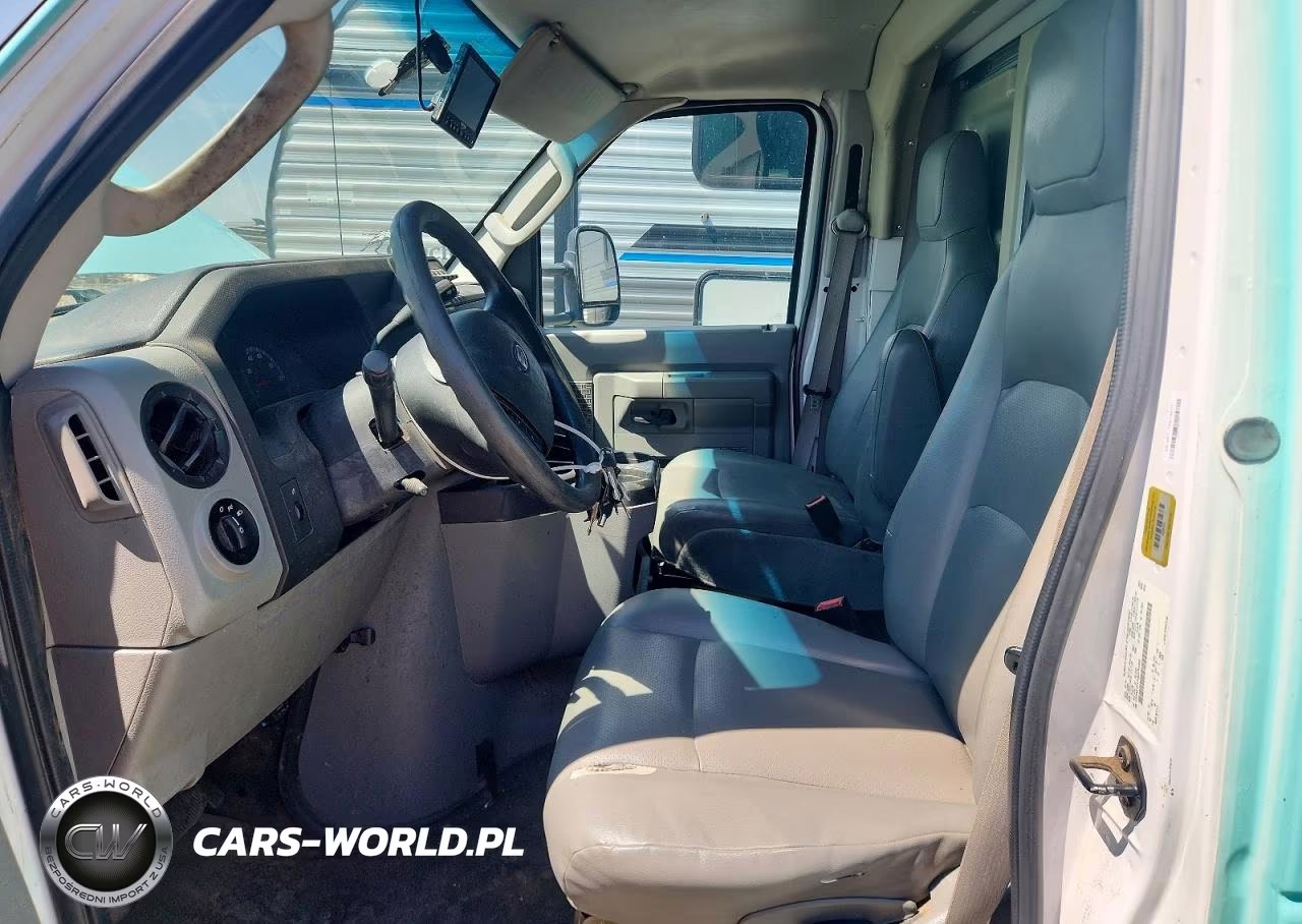 2016 Ford Econoline E350 Super Duty Cutaway Van VIN:1FDWE3FL1GDC41952 - 7