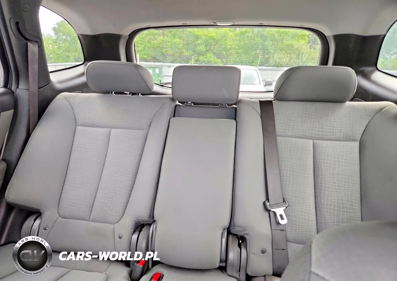 2011 Hyundai Santa Fe Gls VIN:5XYZG3AB4BG037814 - 10