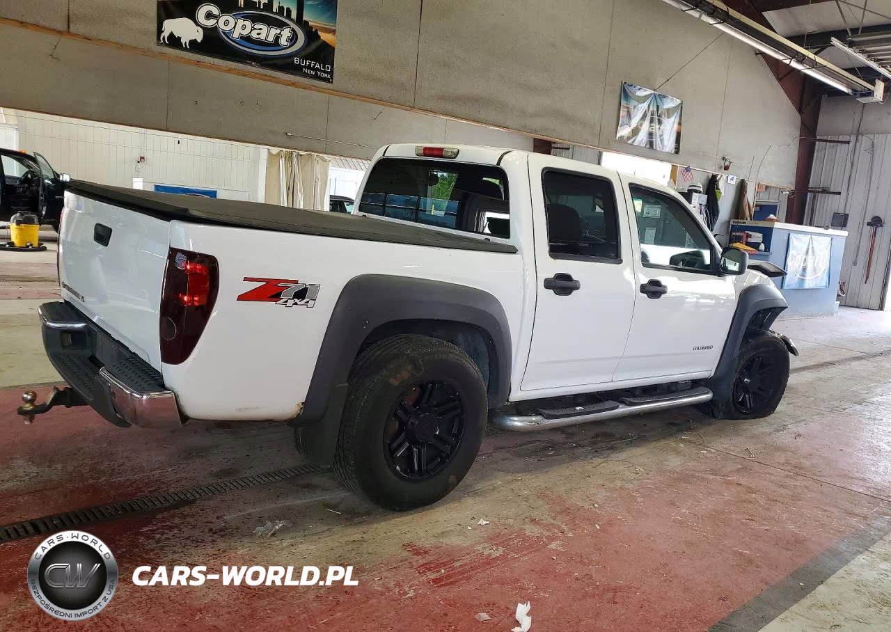 2005 Chevrolet Colorado VIN:1GCDT136158222571 - 3