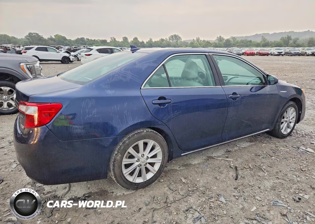2014 Toyota Camry Hybrid Xle VIN:4T1BD1FK3EU112511 - 3