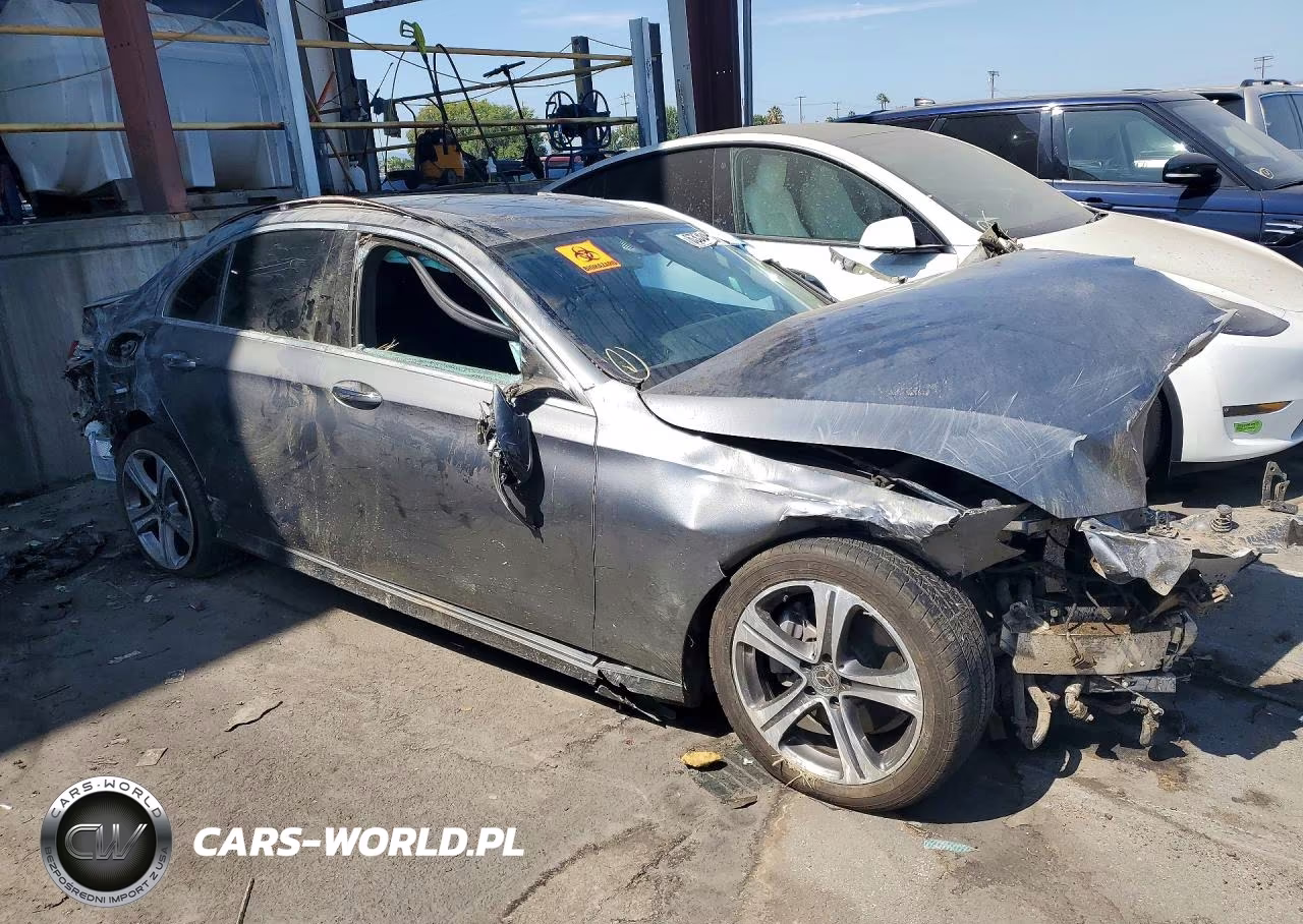 2018 Mercedes-Benz E 300 VIN:WDDZF4JB2JA416436 - 4
