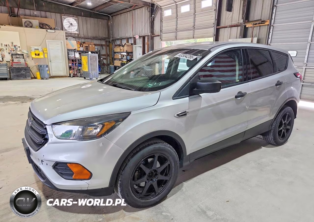 2019 Ford Escape S – zdjęcie 1 z 13