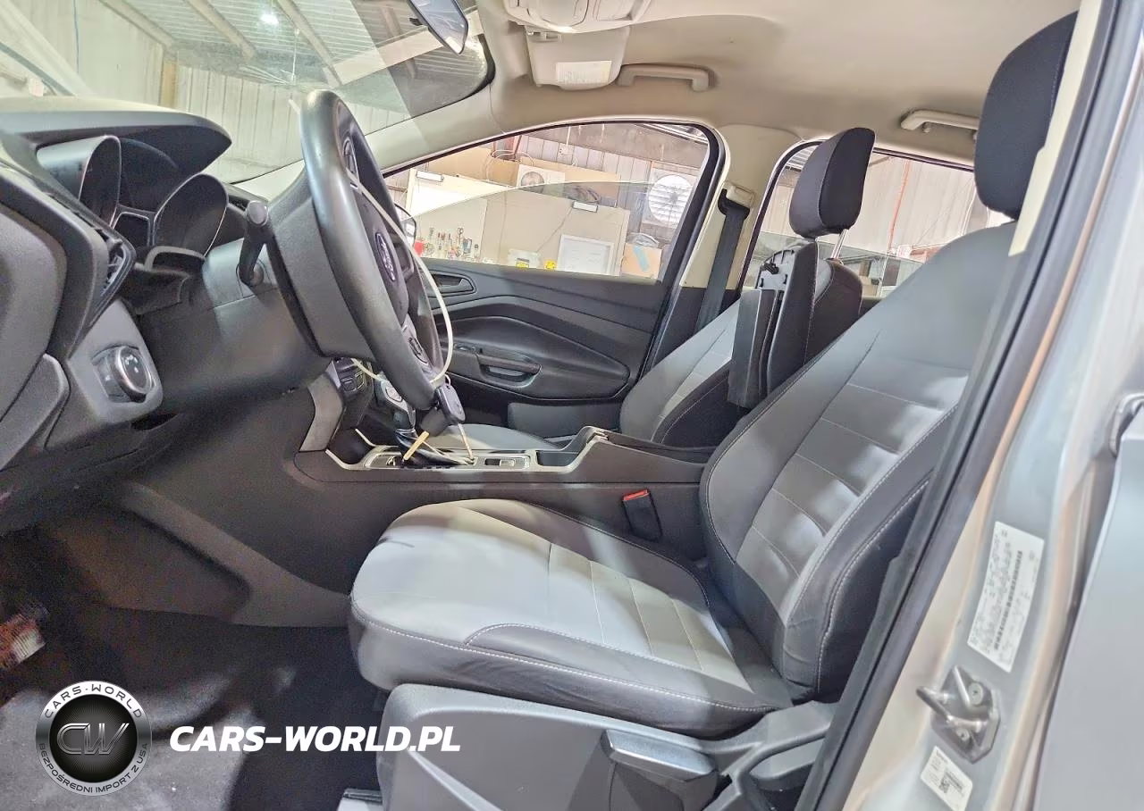 2019 Ford Escape S VIN:1FMCU0F71KUA95861 - 7