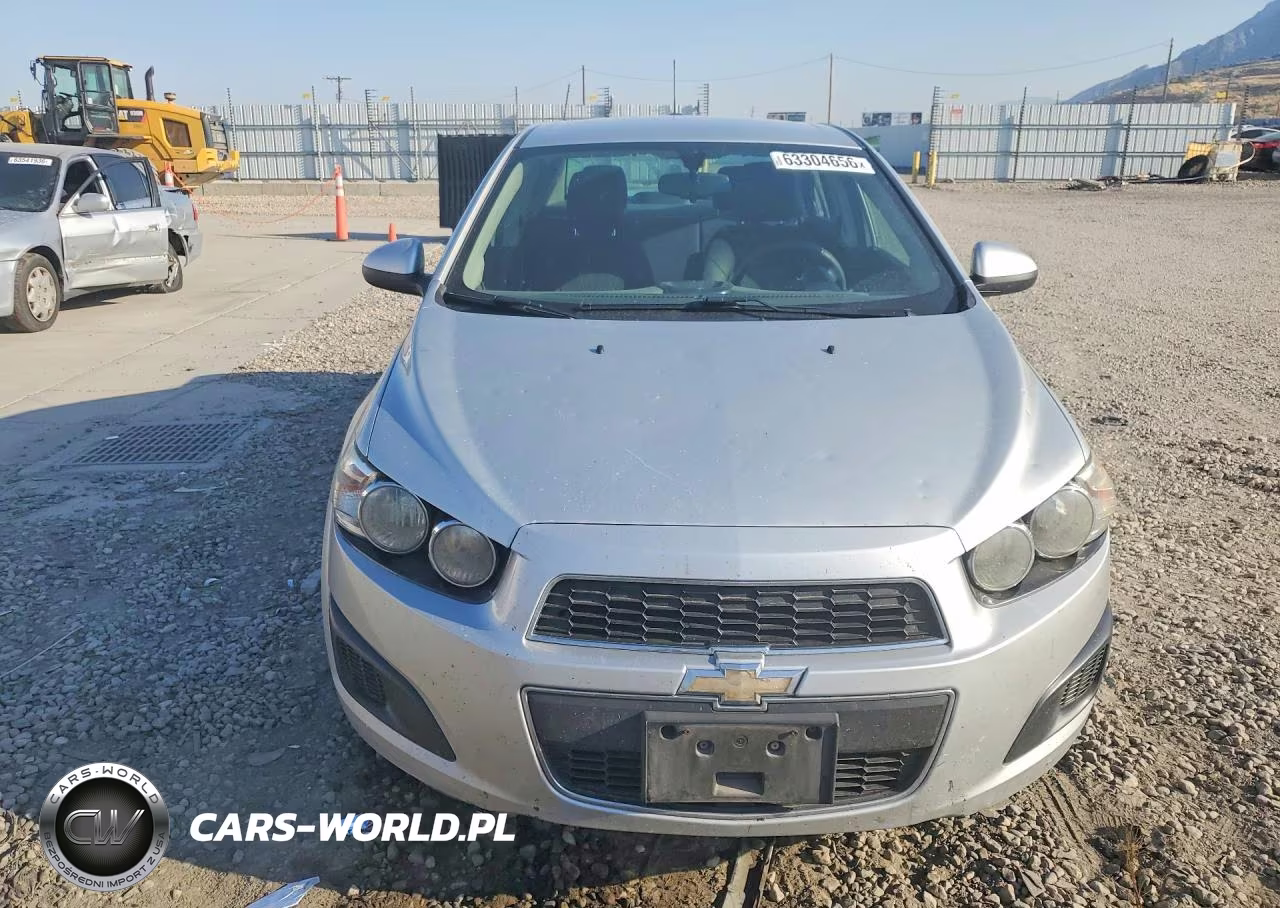 2015 Chevrolet Sonic Lt VIN:1G1JC5SH4F4106859 - 5