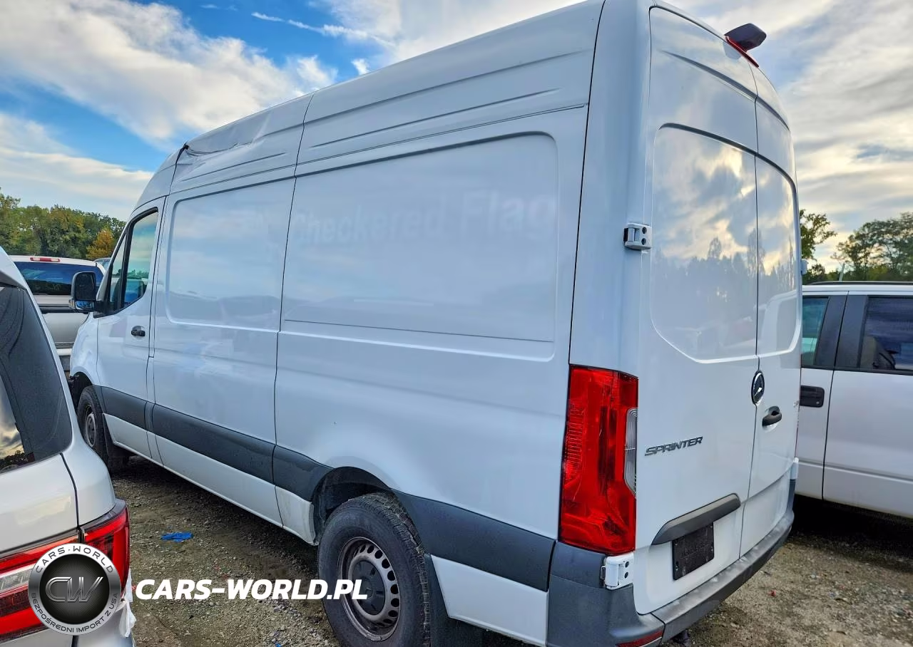 2024 Mercedes-Benz Sprinter 2500 Delivery Van VIN:W1Y4NBHY2RT185605 - 2