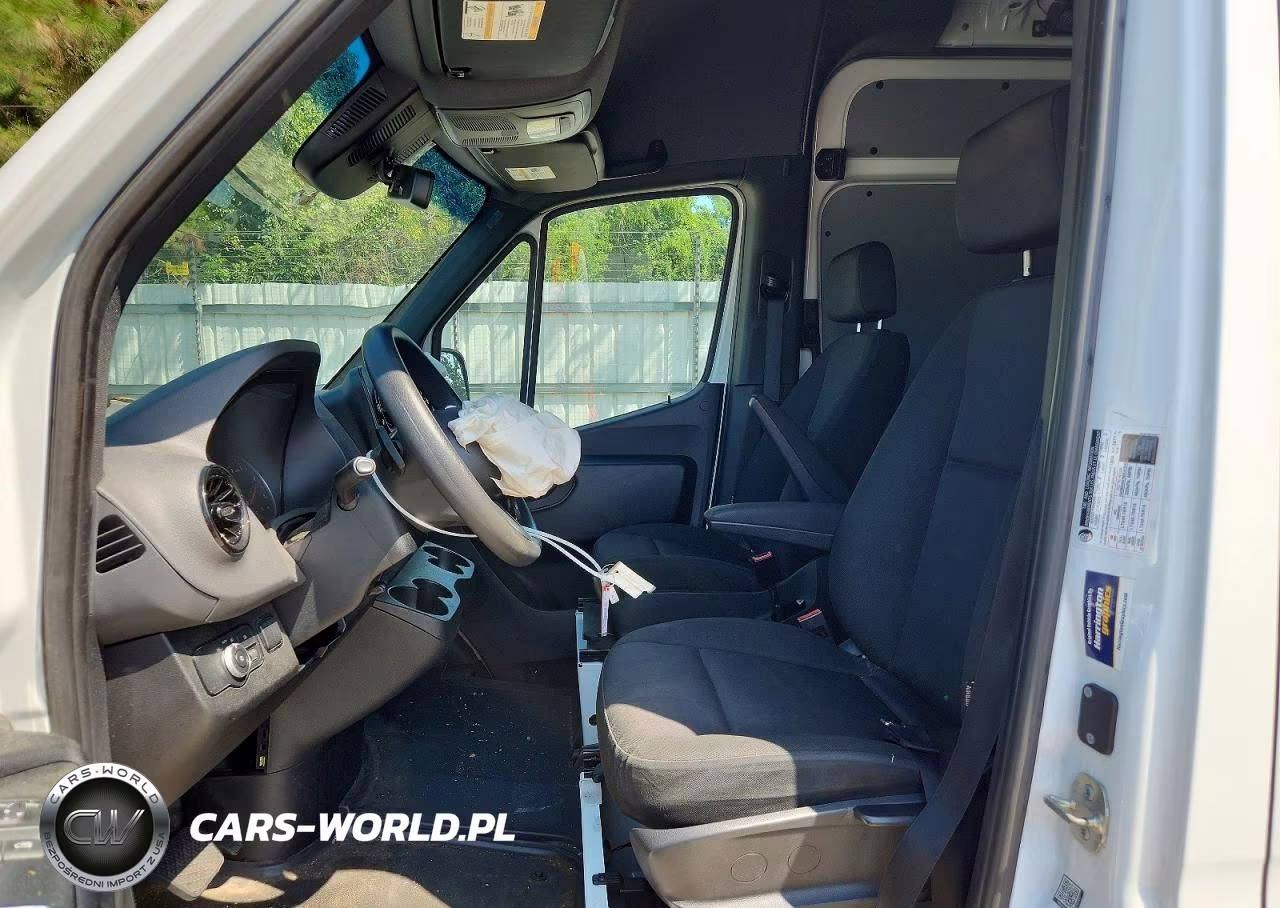 2024 Mercedes-Benz Sprinter 2500 Delivery Van VIN:W1Y4NBHY2RT185605 - 7
