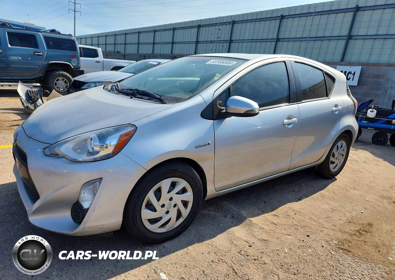 2015 Toyota Prius C Two
