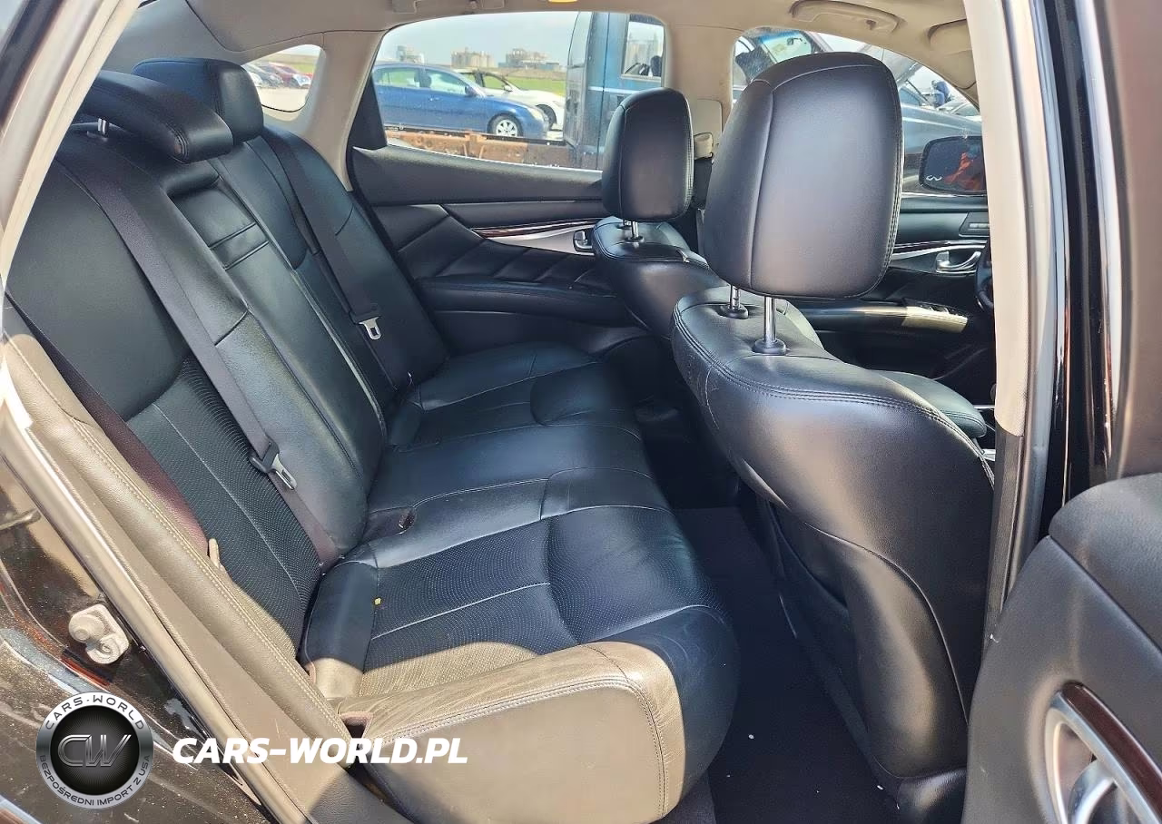 2014 Infiniti Q70 3.7 VIN:JN1BY1AP5EM260092 - 10