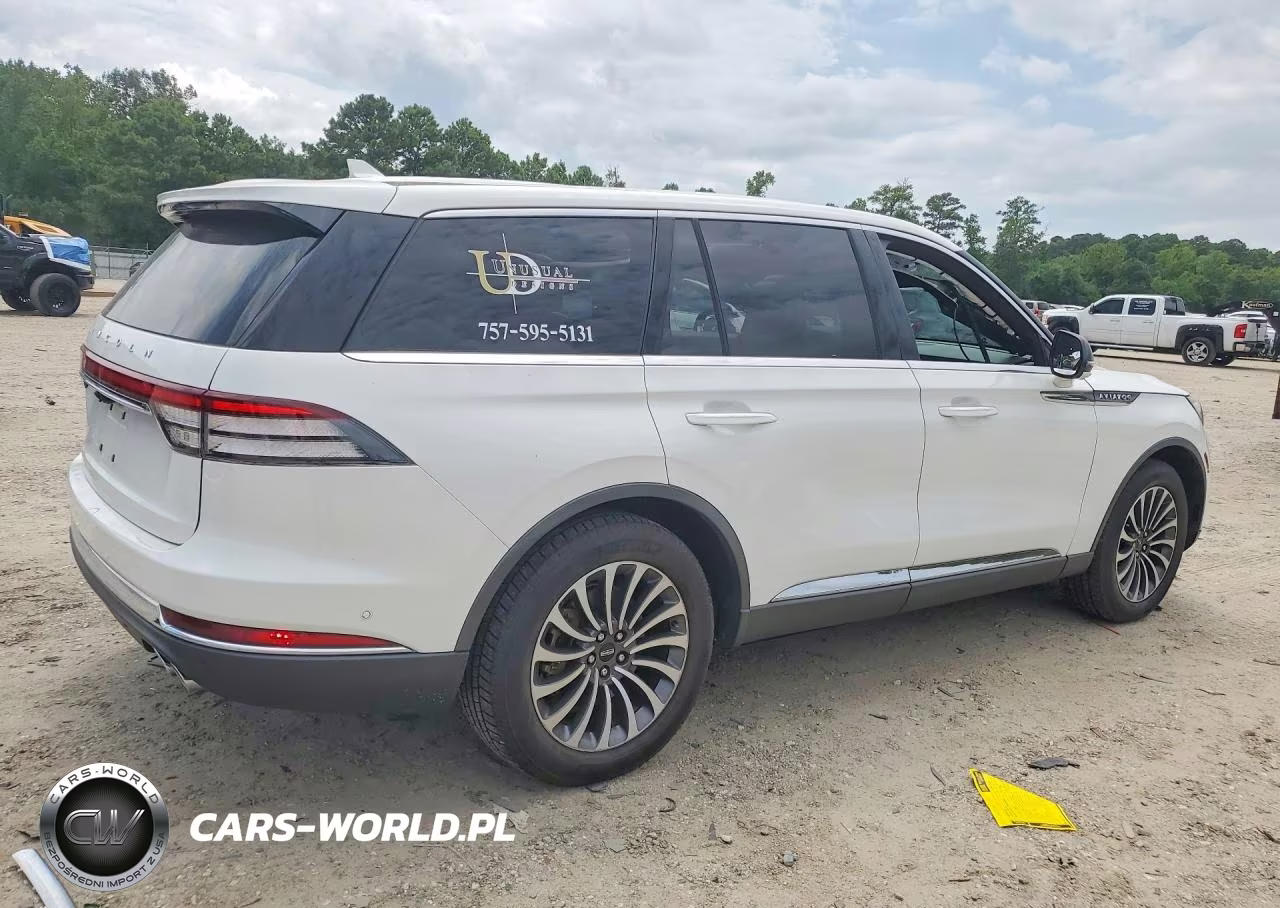 2020 Lincoln Aviator Reserve VIN:5LM5J7XC8LGL27987 - 3