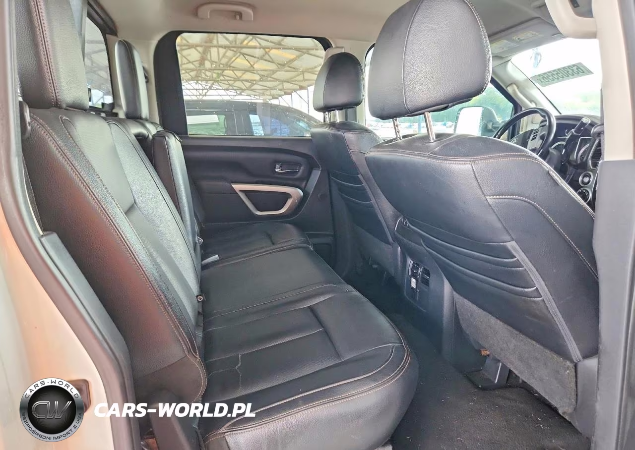 2018 Nissan Titan Xd Sl VIN:1N6BA1F42JN524189 - 10