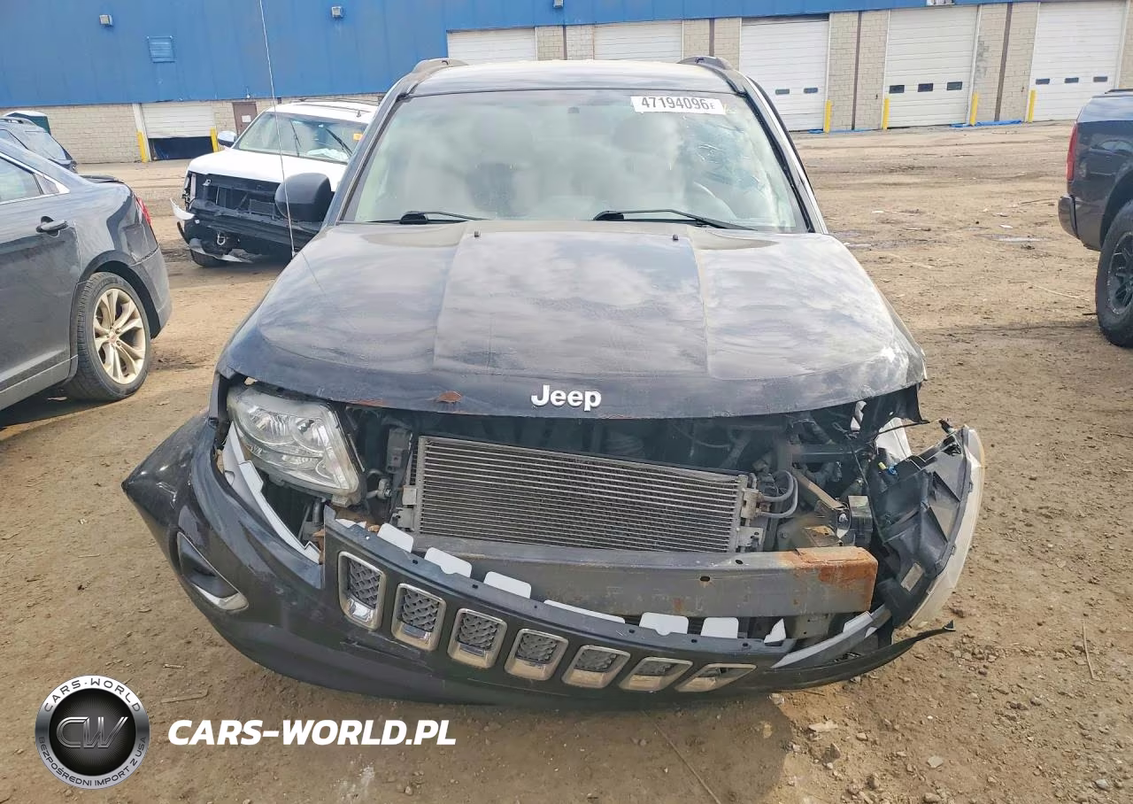 2014 Jeep Compass Sport VIN:1C4NJCBA2ED796941 - 5
