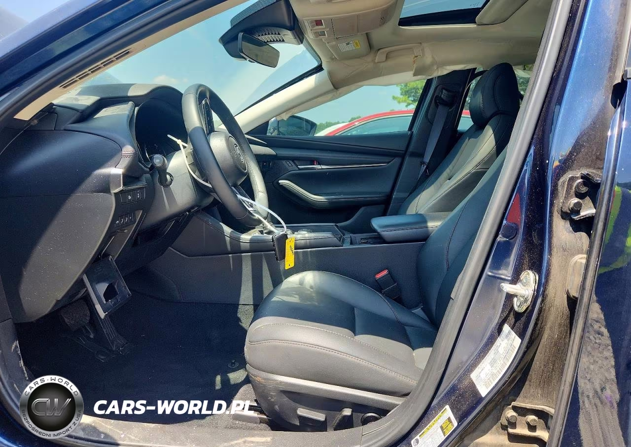 2024 Mazda Mazda3 2.5 S Preferred VIN:3MZBPACM5RM435600 - 7