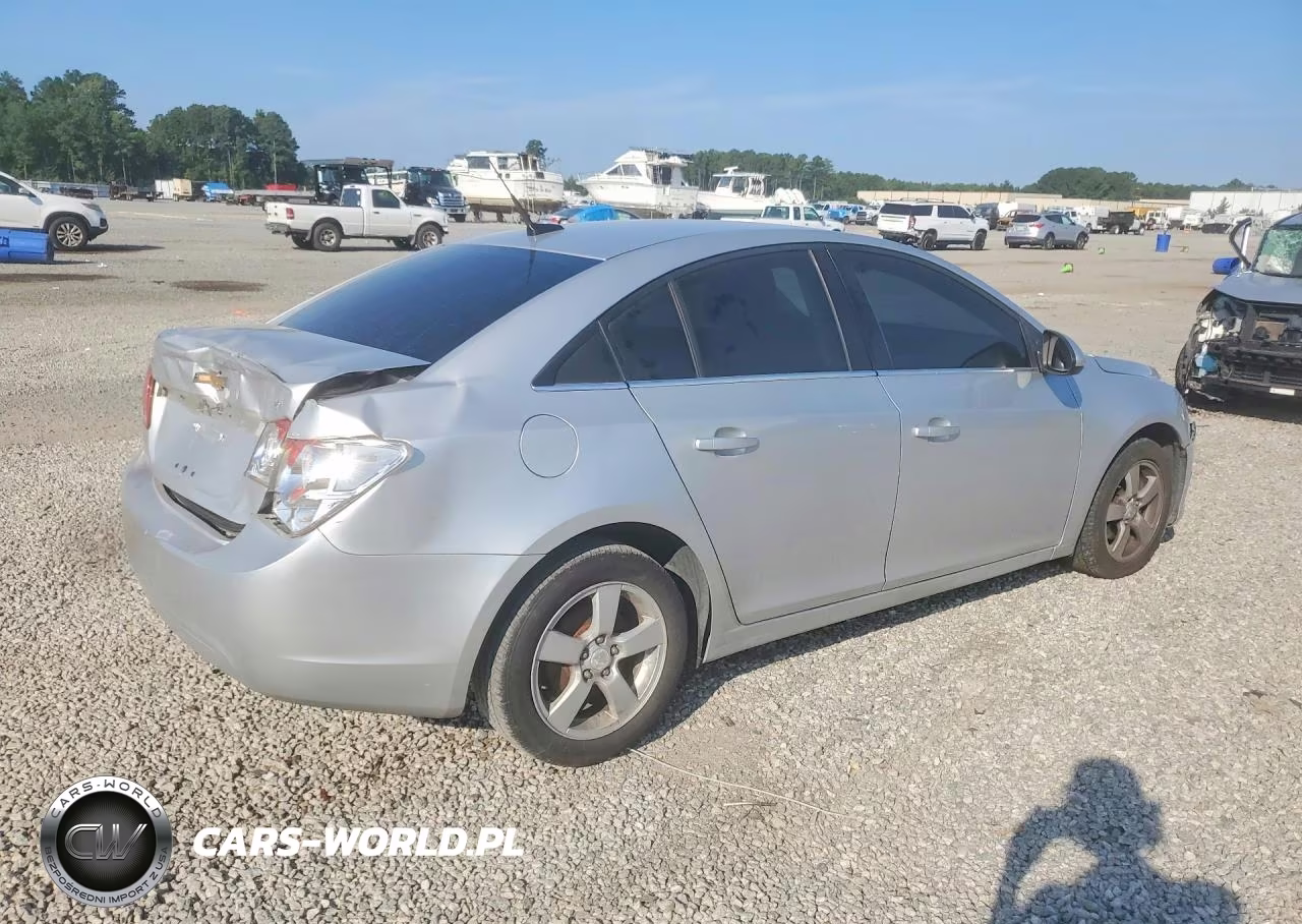 2014 Chevrolet Cruze Lt VIN:1G1PC5SB3E7412325 - 3