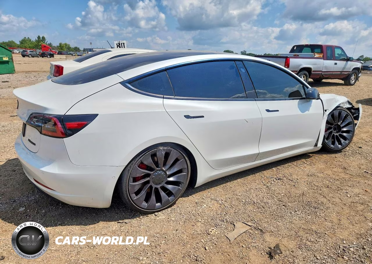 2021 Tesla Model 3 VIN:5YJ3E1EC3MF984582 - 3