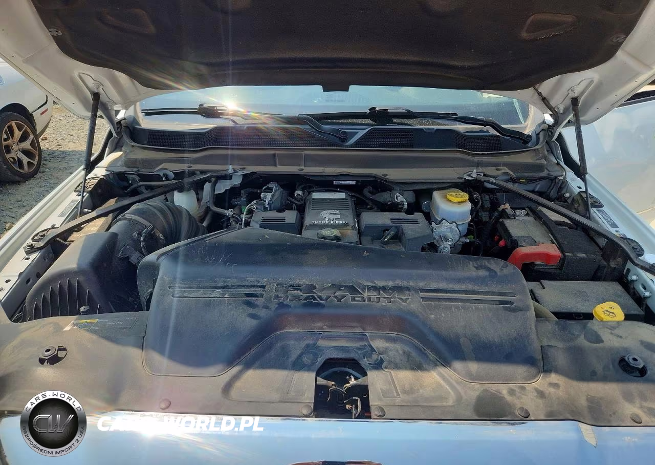 2024 Ram 2500 Tradesman VIN:3C6UR4HL7RG416348 - 11