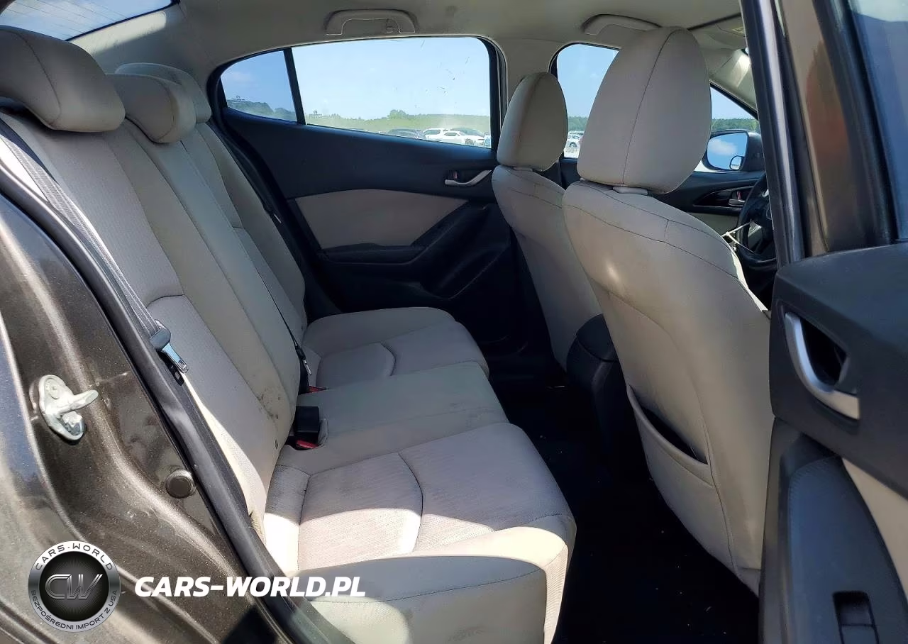 2014 Mazda 3 Sport VIN:JM1BM1U79E1117913 - 10
