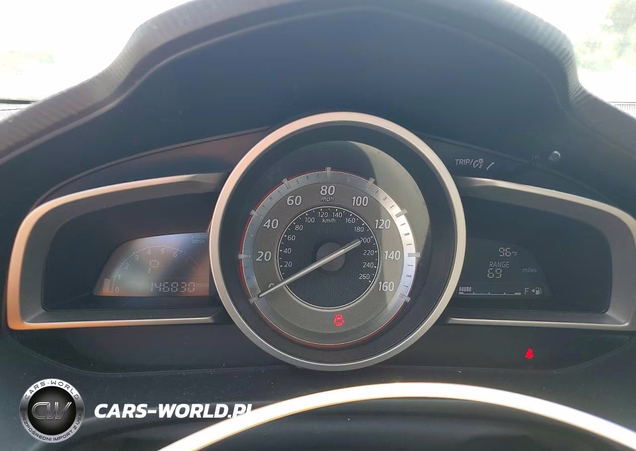 2014 Mazda 3 Sport VIN:JM1BM1U79E1117913 - 9