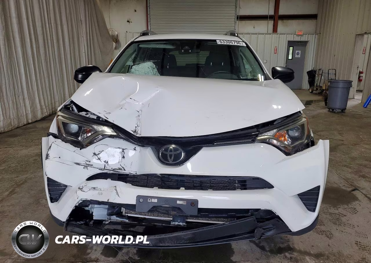 2018 Toyota Rav4 Le VIN:JTMBFREVXJJ243424 - 5