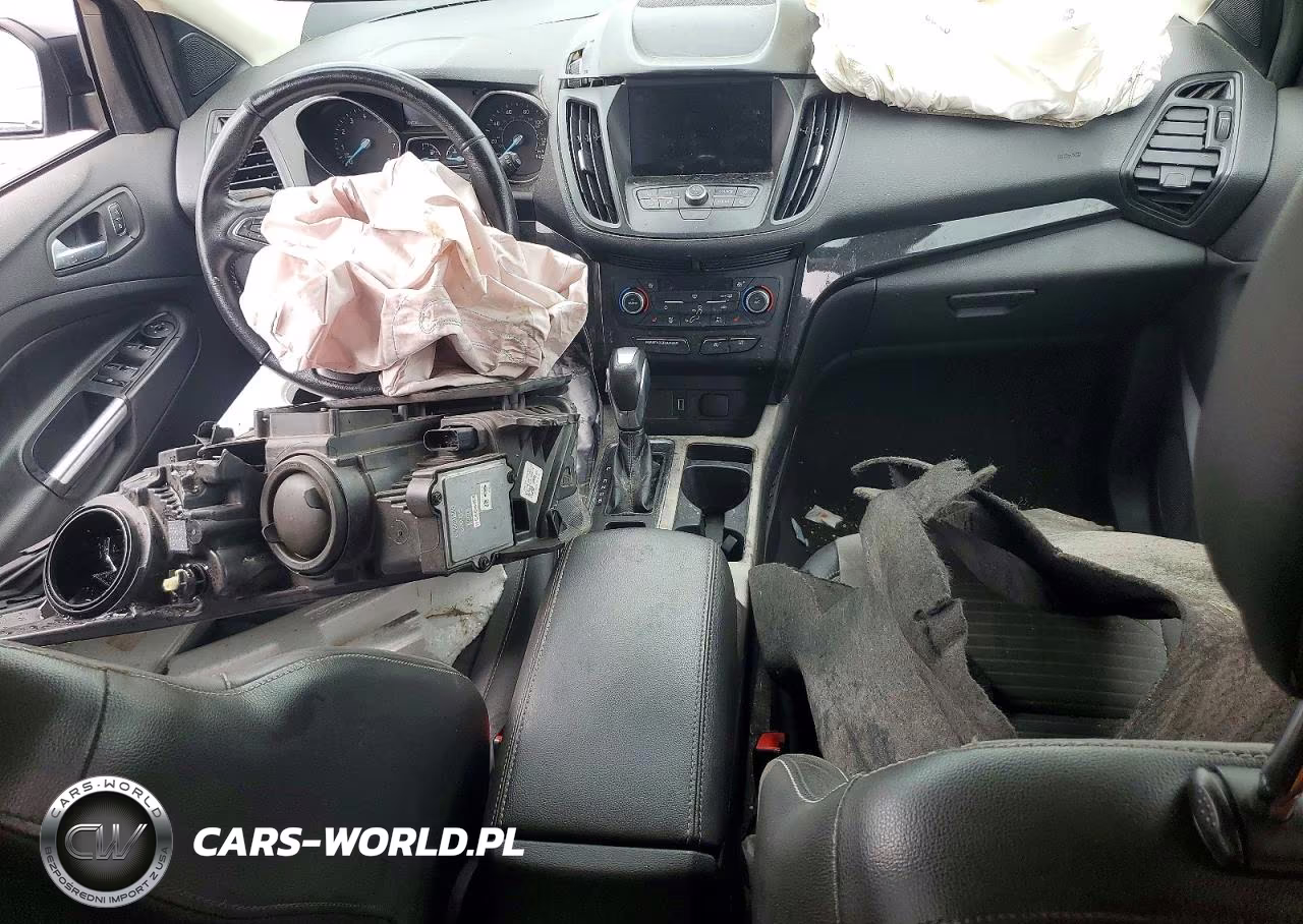 2019 Ford Escape Se VIN:1FMCU9GD7KUC43360 - 8