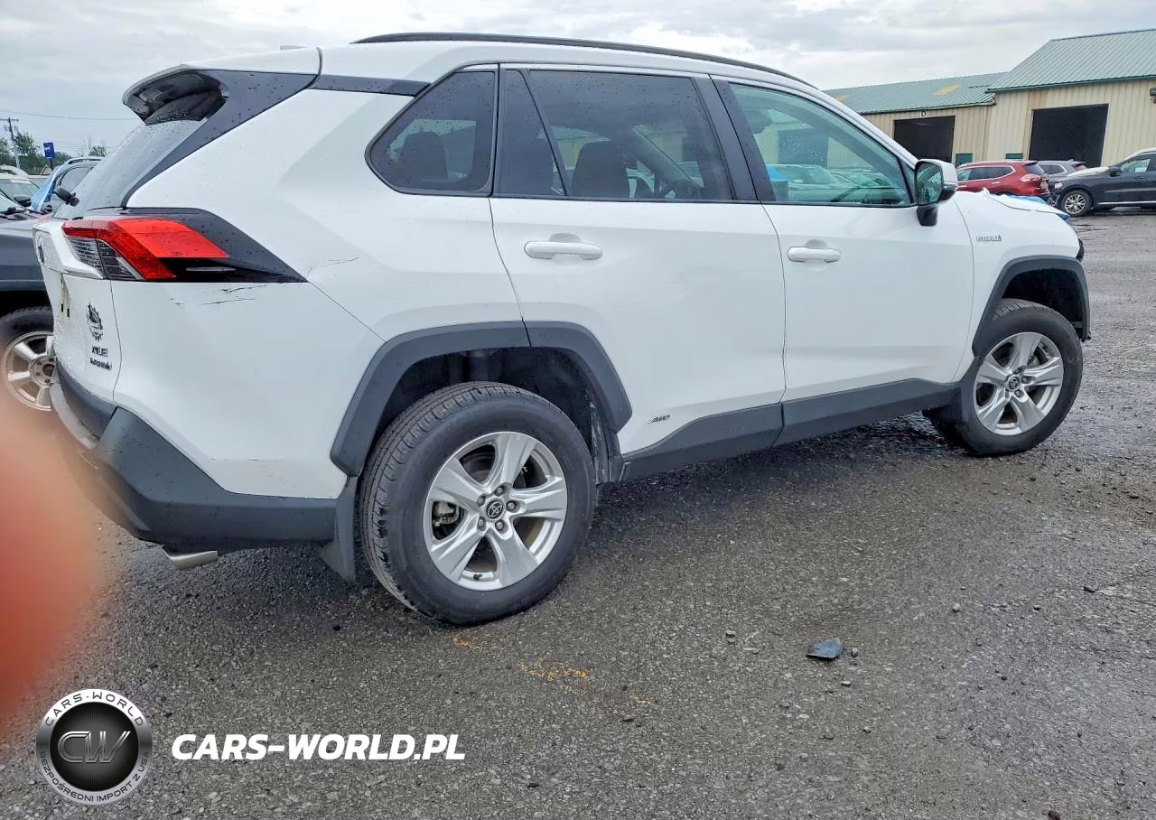 2021 Toyota Rav4 Xle VIN:4T3RWRFV8MU035772 - 3