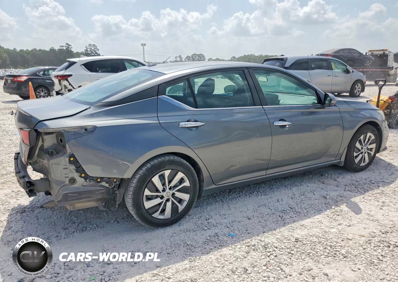 2019 Nissan Altima S VIN:1N4BL4BV2KC142373 - 3