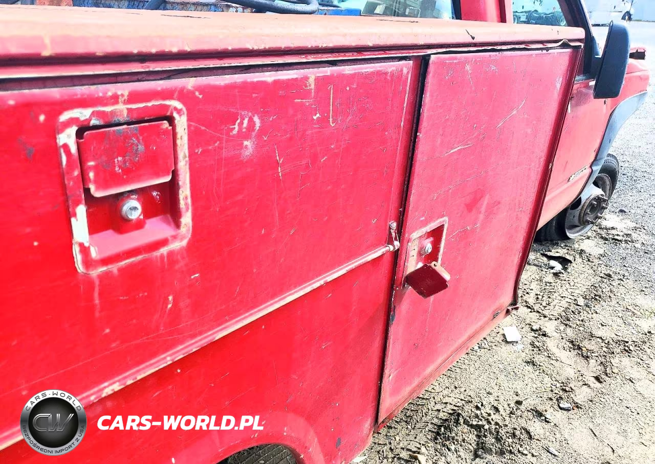 1994 Chevrolet Gmt-400 K3500 VIN:1GBJK34K2RE251196 - 11