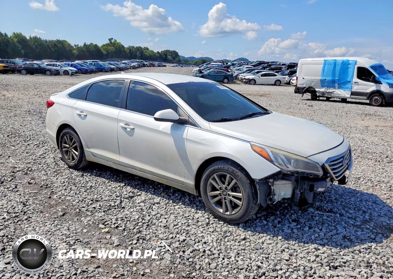 2016 Hyundai Sonata Se VIN:5NPE24AFXGH394825 - 4