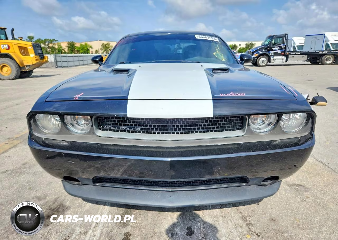 2011 Dodge Challenger VIN:2B3CJ4DG4BH612355 - 5