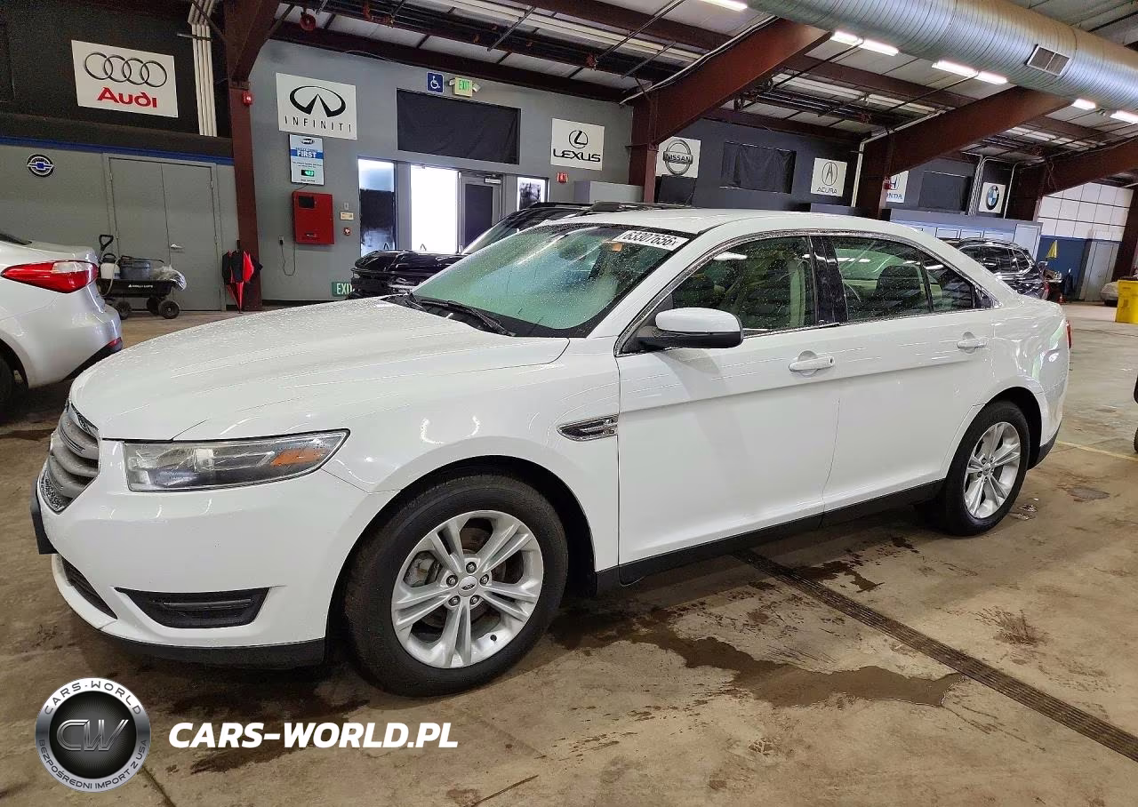 2015 Ford Taurus Sel – zdjęcie 1 z 12