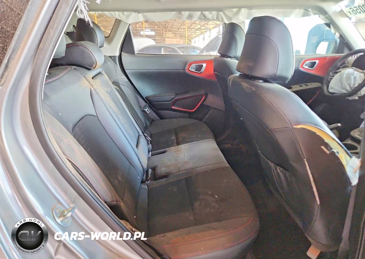 2023 Kia Soul Gt Line VIN:KNDJ53AU7P7844840 - 10