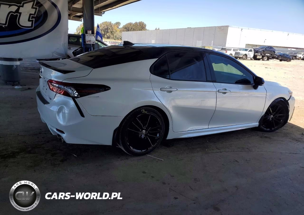 2023 Toyota Camry Xse VIN:4T1K61AKXPU157580 - 3
