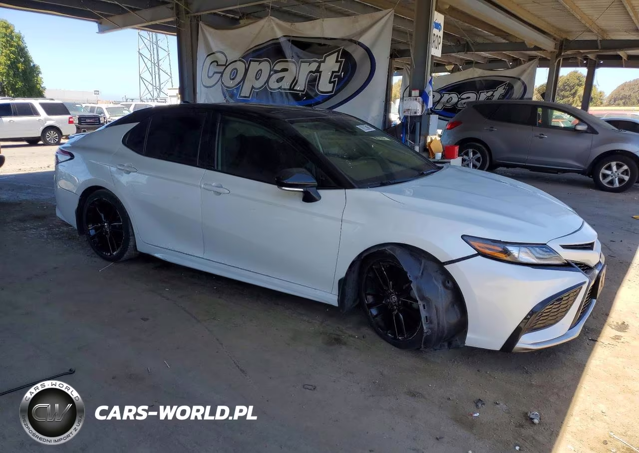 2023 Toyota Camry Xse VIN:4T1K61AKXPU157580 - 4