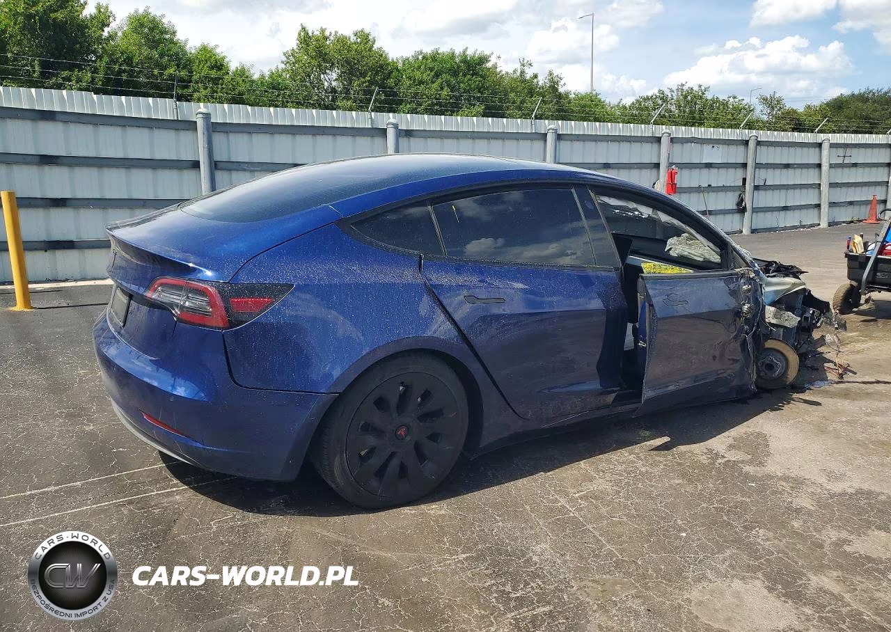 2021 Tesla Model 3 VIN:5YJ3E1EA0MF061538 - 3