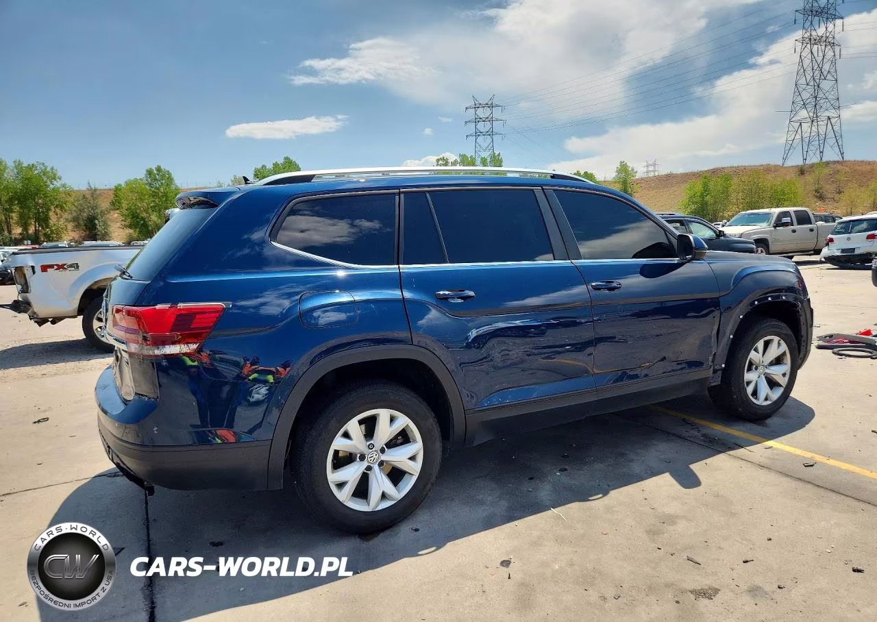 2018 Volkswagen Atlas Se VIN:1V2LR2CA1JC513355 - 3