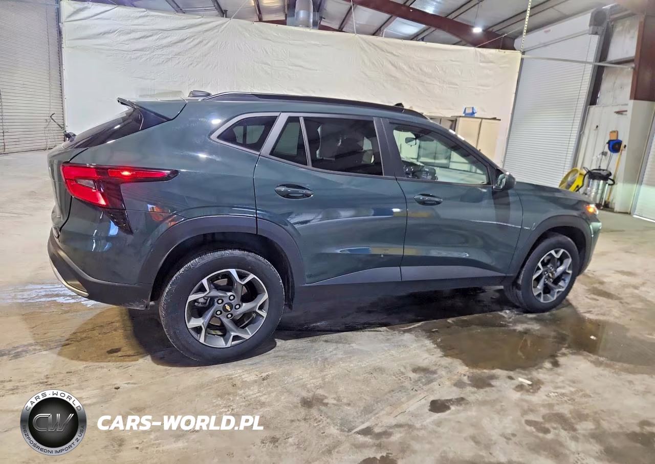 2025 Chevrolet Trax 1Lt VIN:KL77LHEPXSC144129 - 3