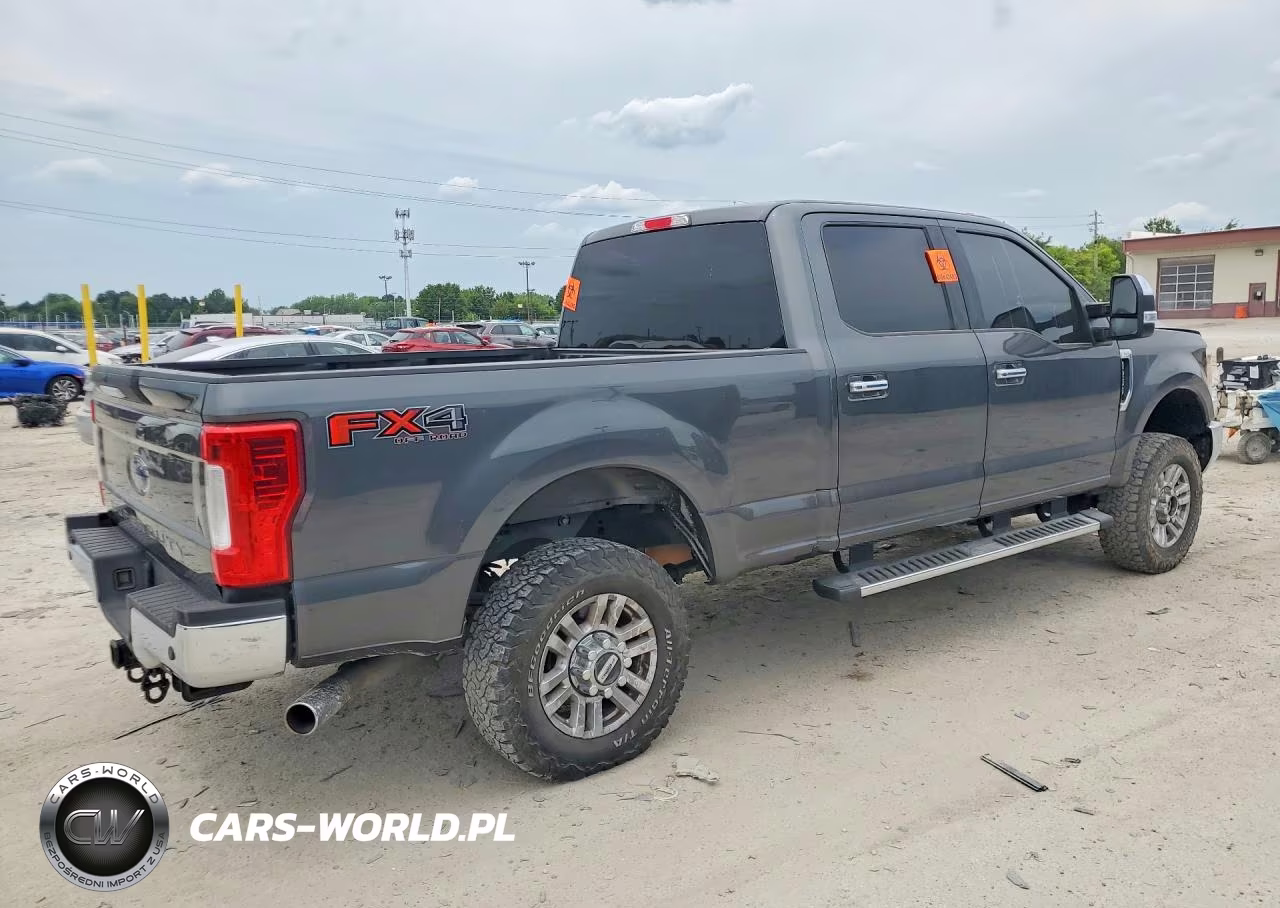 2017 Ford F250 Super Duty VIN:1FT7W2B69HEC66805 - 3